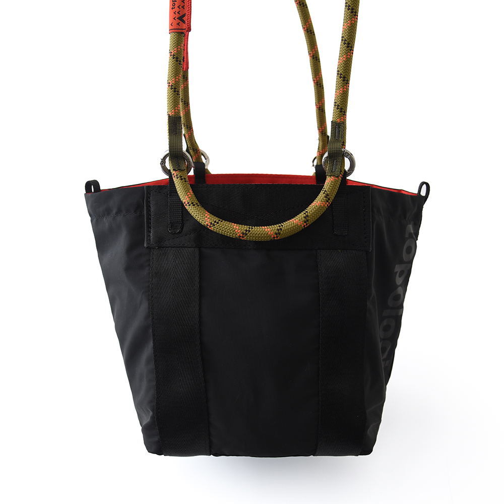 Topologie トポロジー Summit Tote Small トートバッグ 両面使用 多機能トート ナイロン製 手持ち ショルダー クロスボディー