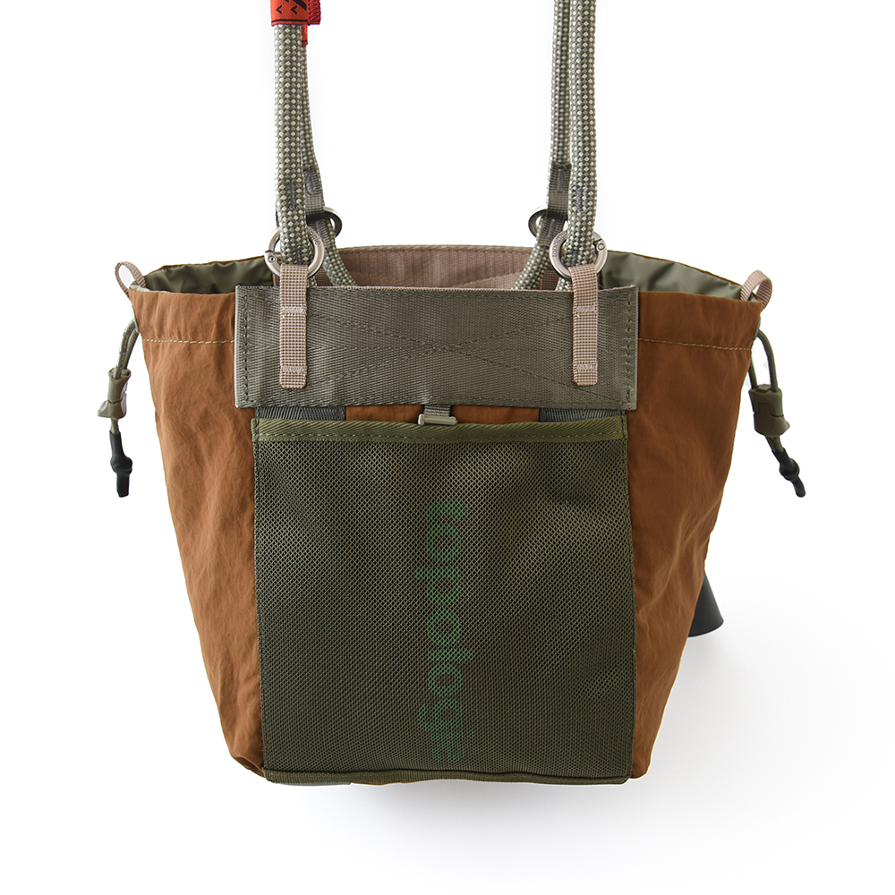 Topologie トポロジー Summit Tote Small トートバッグ 両面使用 多機能トート ナイロン製 手持ち ショルダー クロスボディー