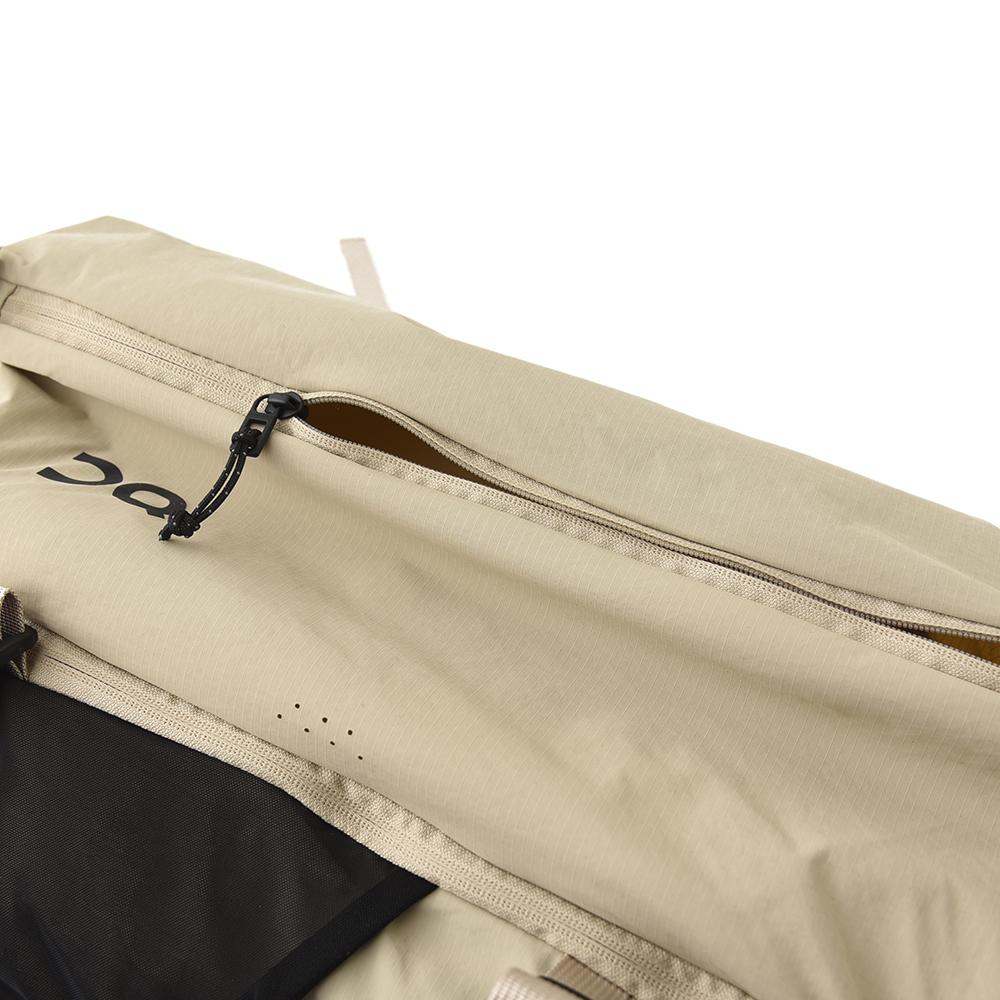 on speed pack30L ブラックリュック バックパック