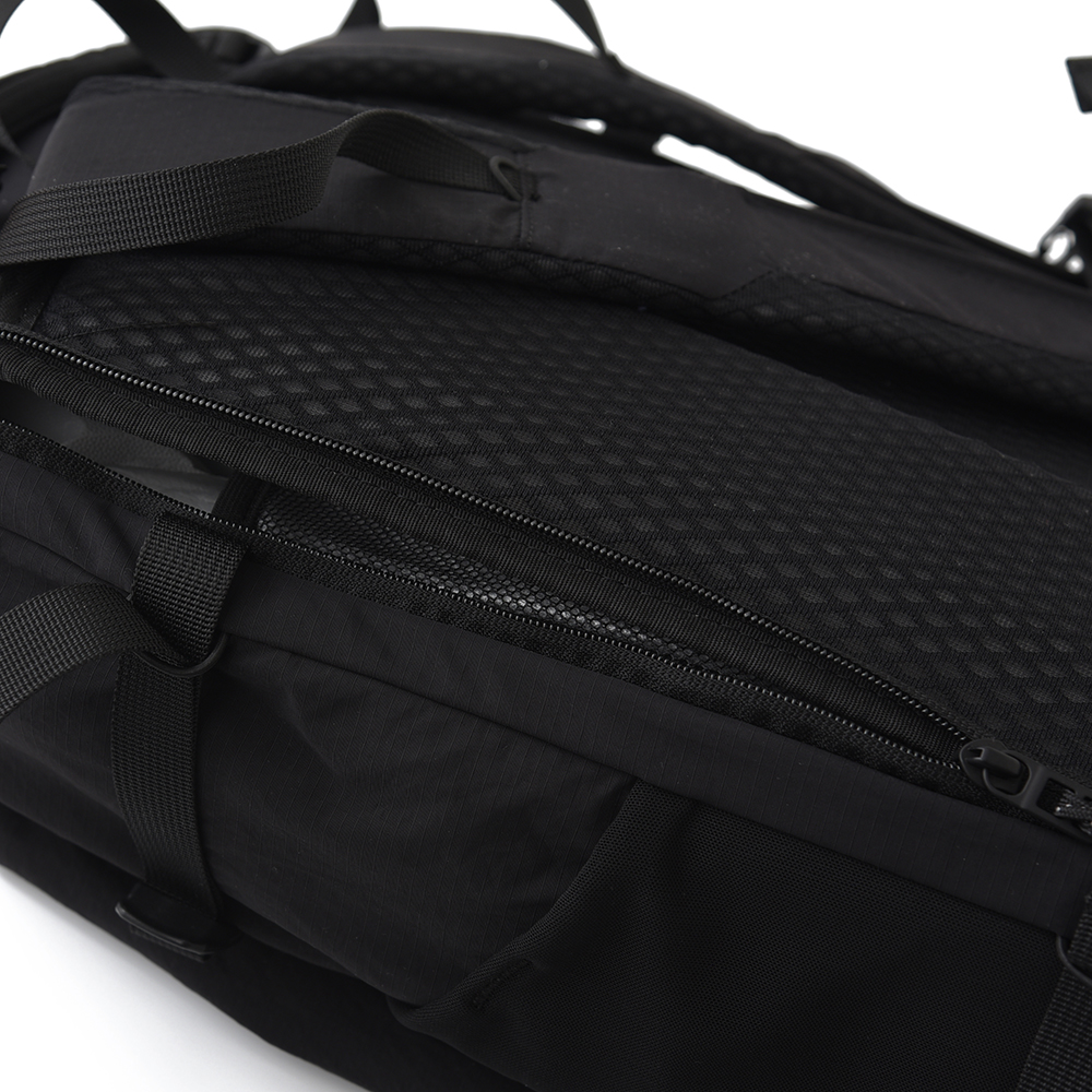 on speed pack30L ブラックリュック バックパック