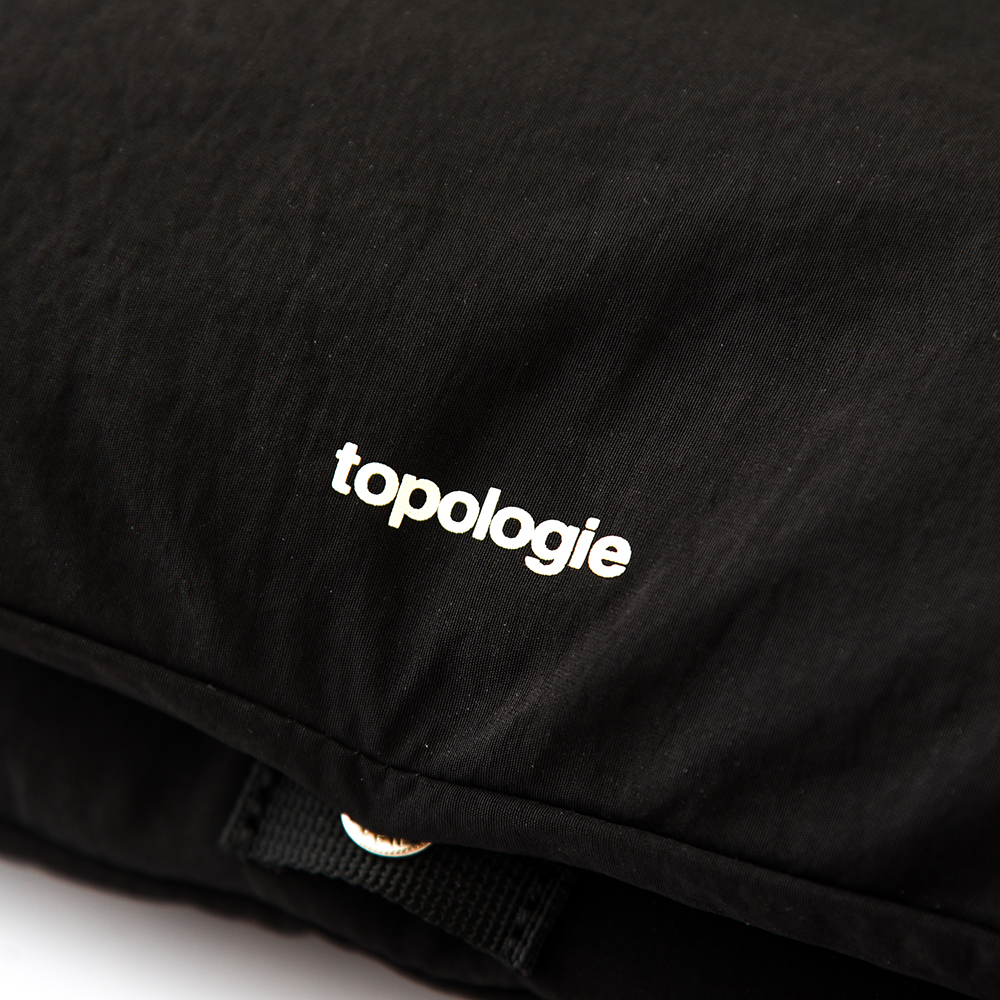 トポロジー topologie Bottle Sacoche ボトルサコッシュ ショルダーバッグ 大容量 ストラップ付き ブラック