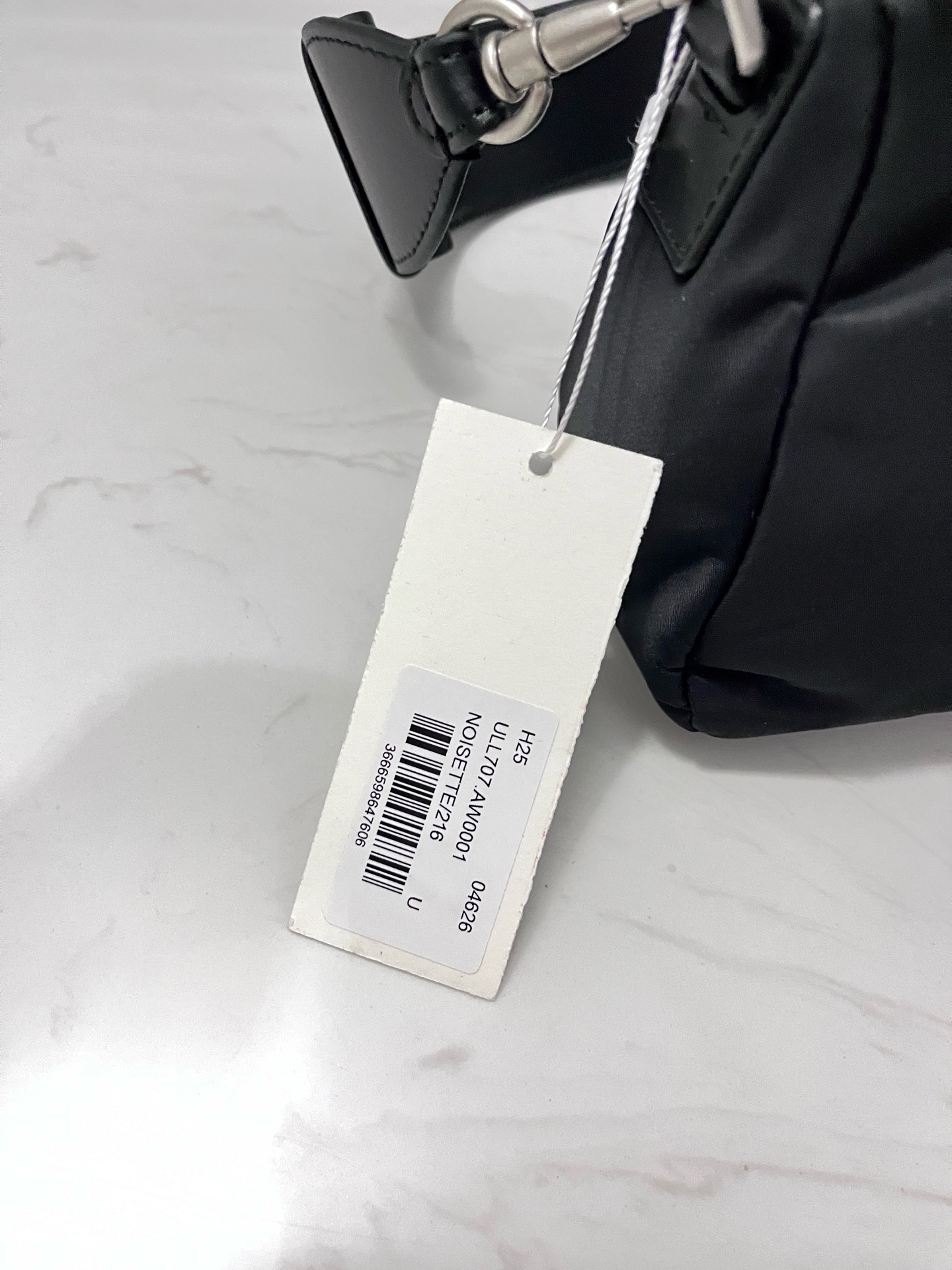 AMI Paris アミパリス ロゴ ショルダーバッグ  バッグ カバン