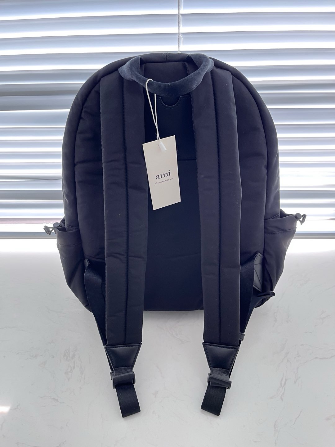 AMI Paris アミパリス ロゴ バッグ カバン リュック バックパック