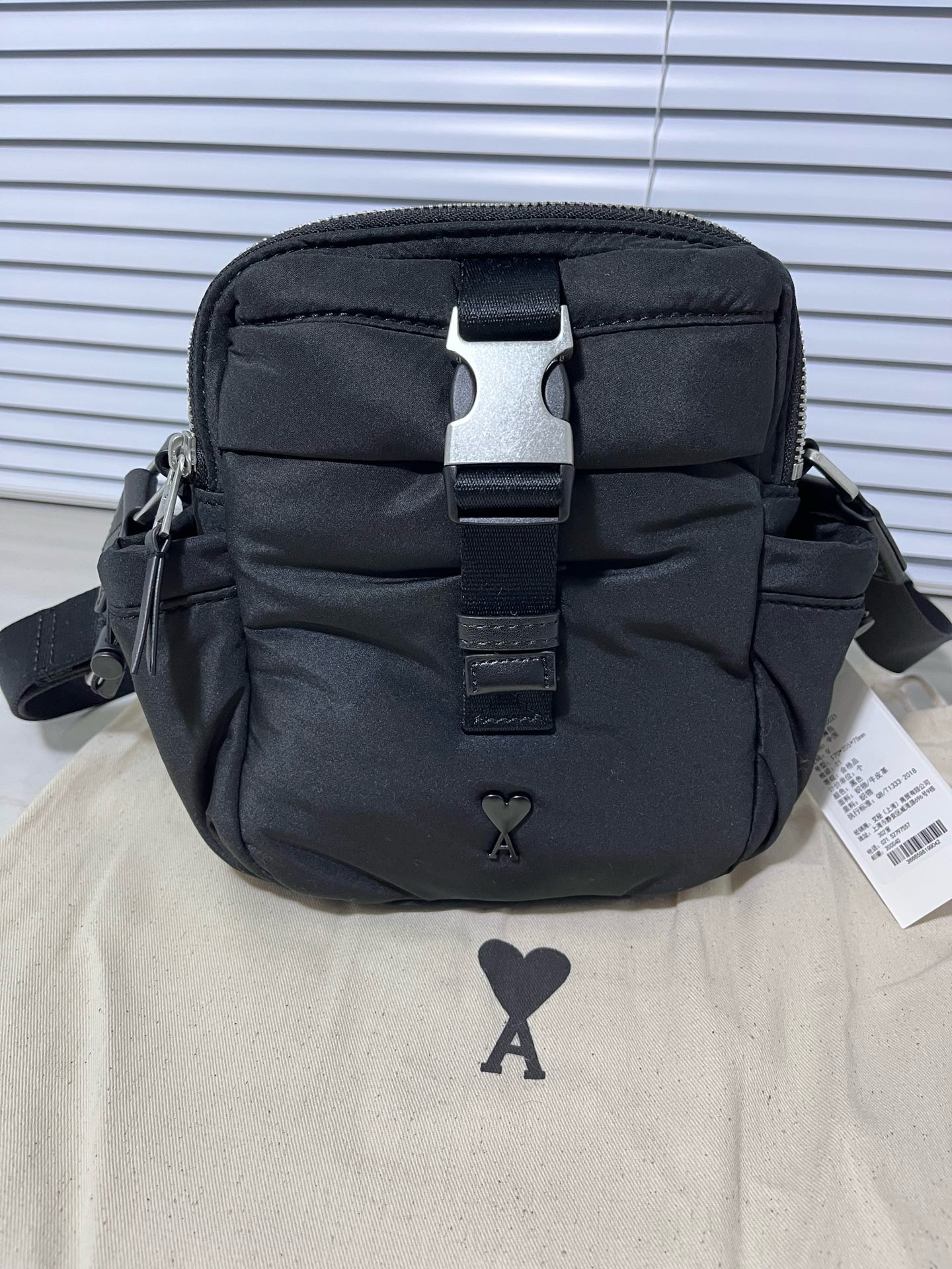 AMI Paris アミパリス ロゴ バッグ カバン リュック バックパック