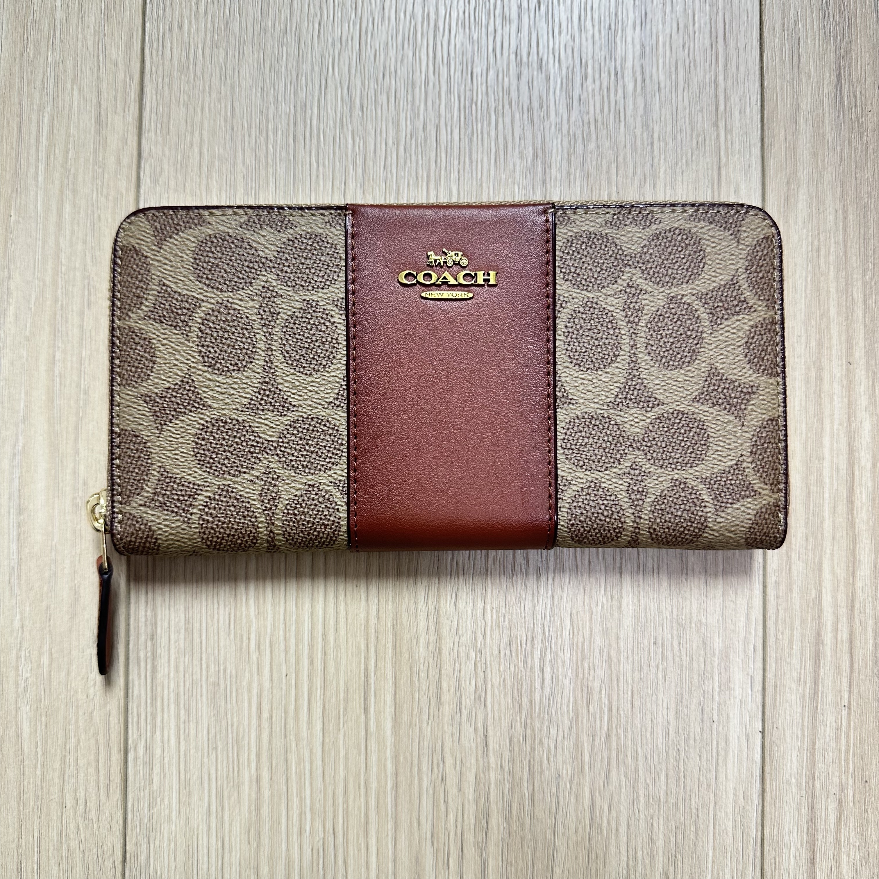 COACH [コーチ] 財布(長財布) ペチュニア ラグジュアリー ペブルド レザー