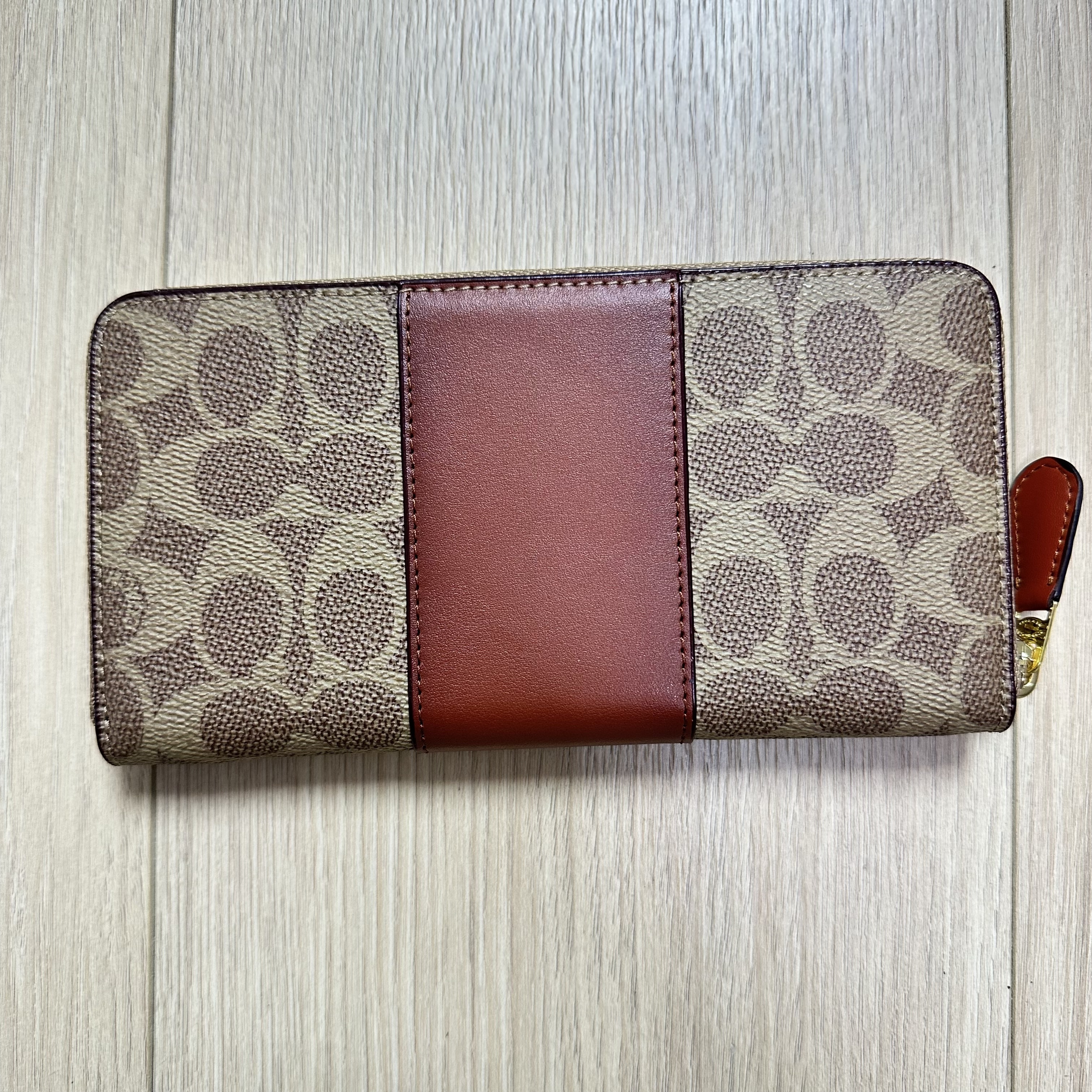 COACH [コーチ] 財布(長財布) ペチュニア ラグジュアリー ペブルド レザー