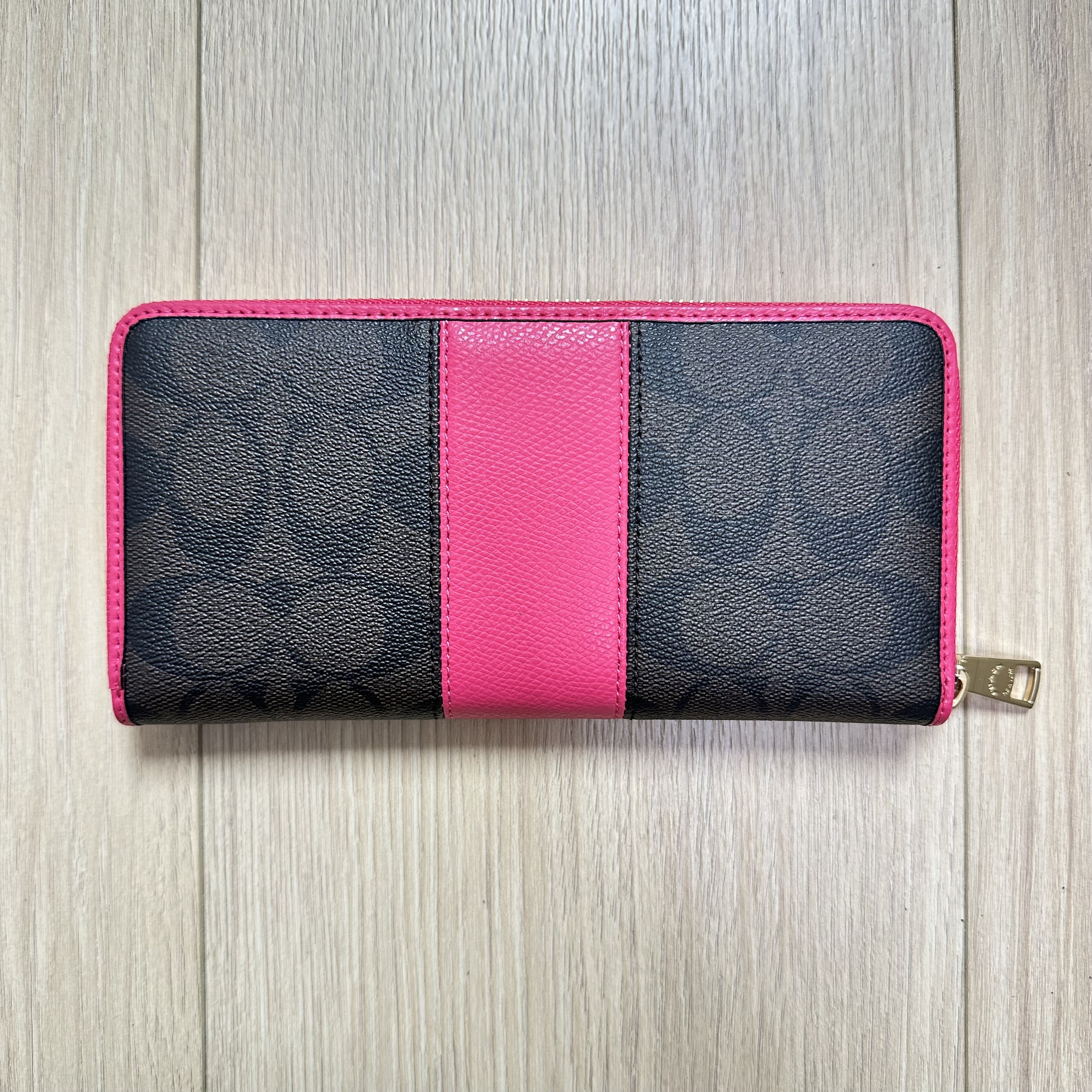 COACH [コーチ] 財布(長財布) ペチュニア ラグジュアリー ペブルド レザー