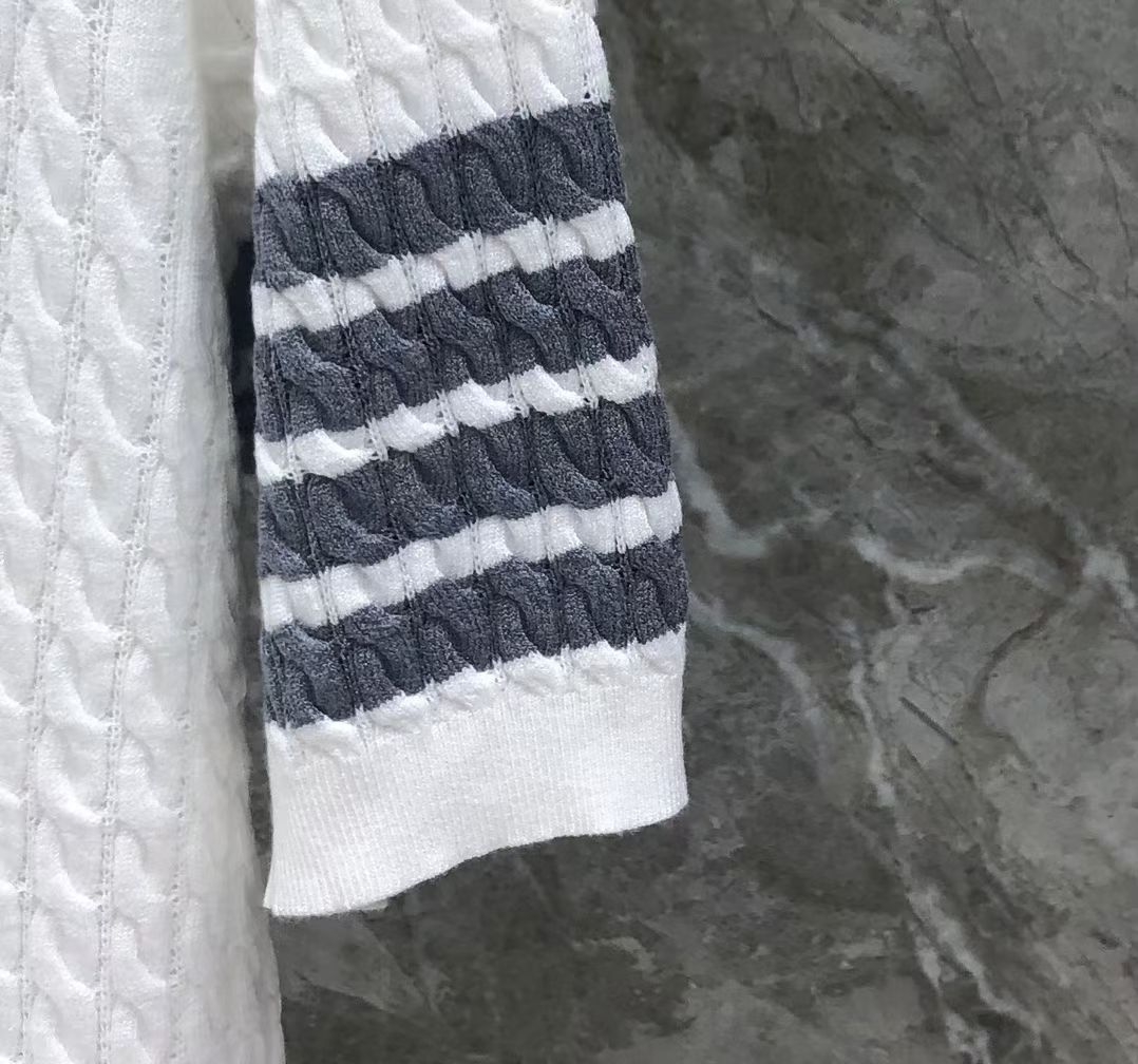 톰브라운 Thom Browne 케이블 니트 4바 스트라이프 반팔 폴로셔츠 남녀공용