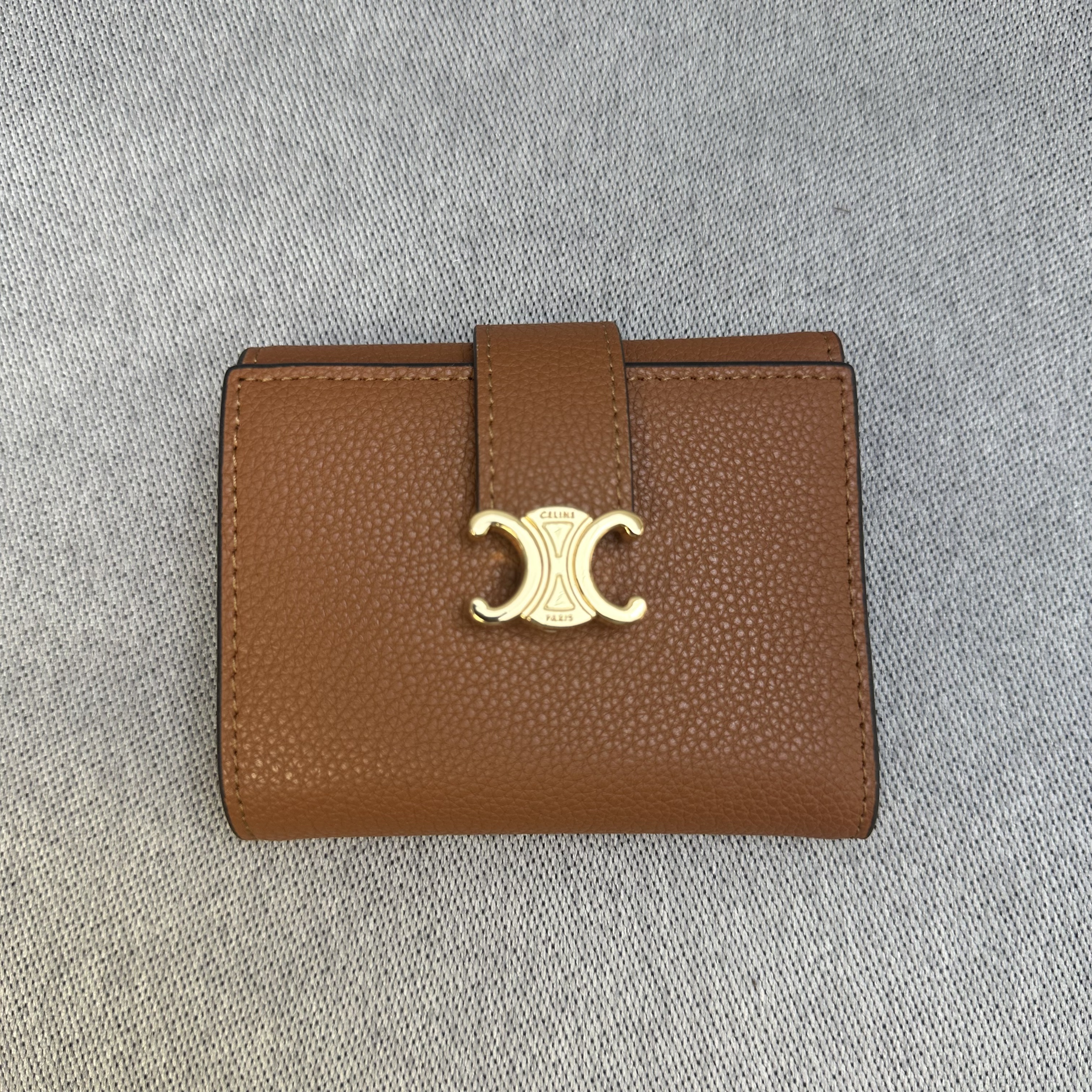 CELINE セリーヌ 折り財布 スモール トリフォールドウォレット レザー ミニ財布 小銭入れあり