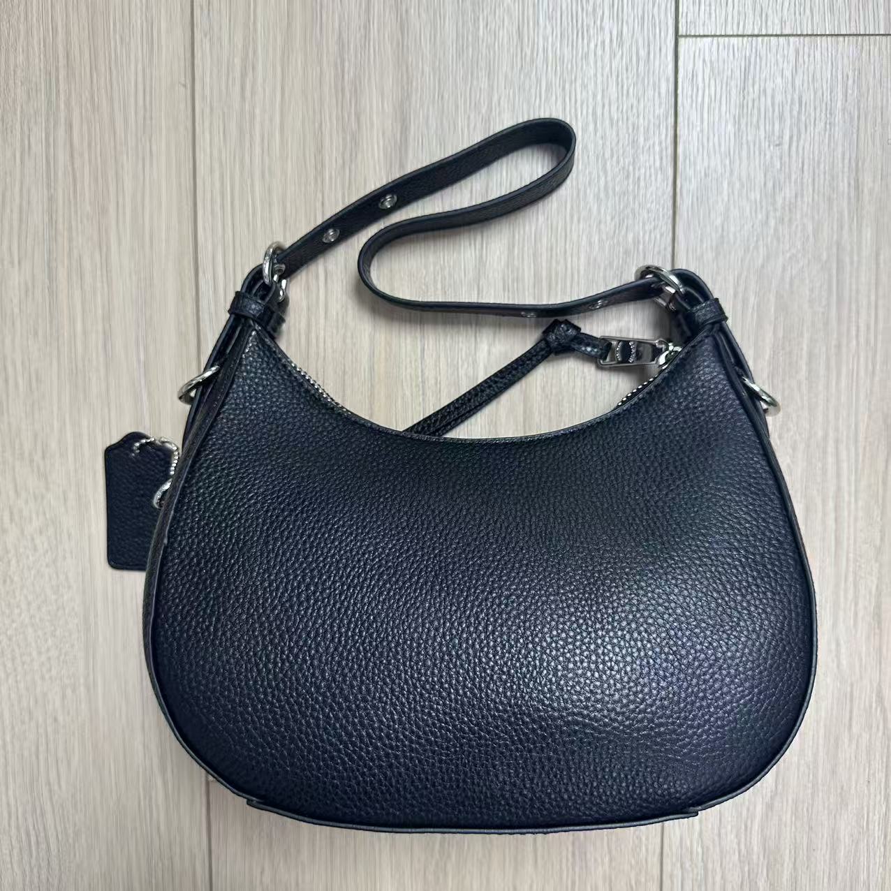 [COACH] [コーチ] ｼｮﾙﾀﾞｰﾊﾞｯｸﾞ  レディース