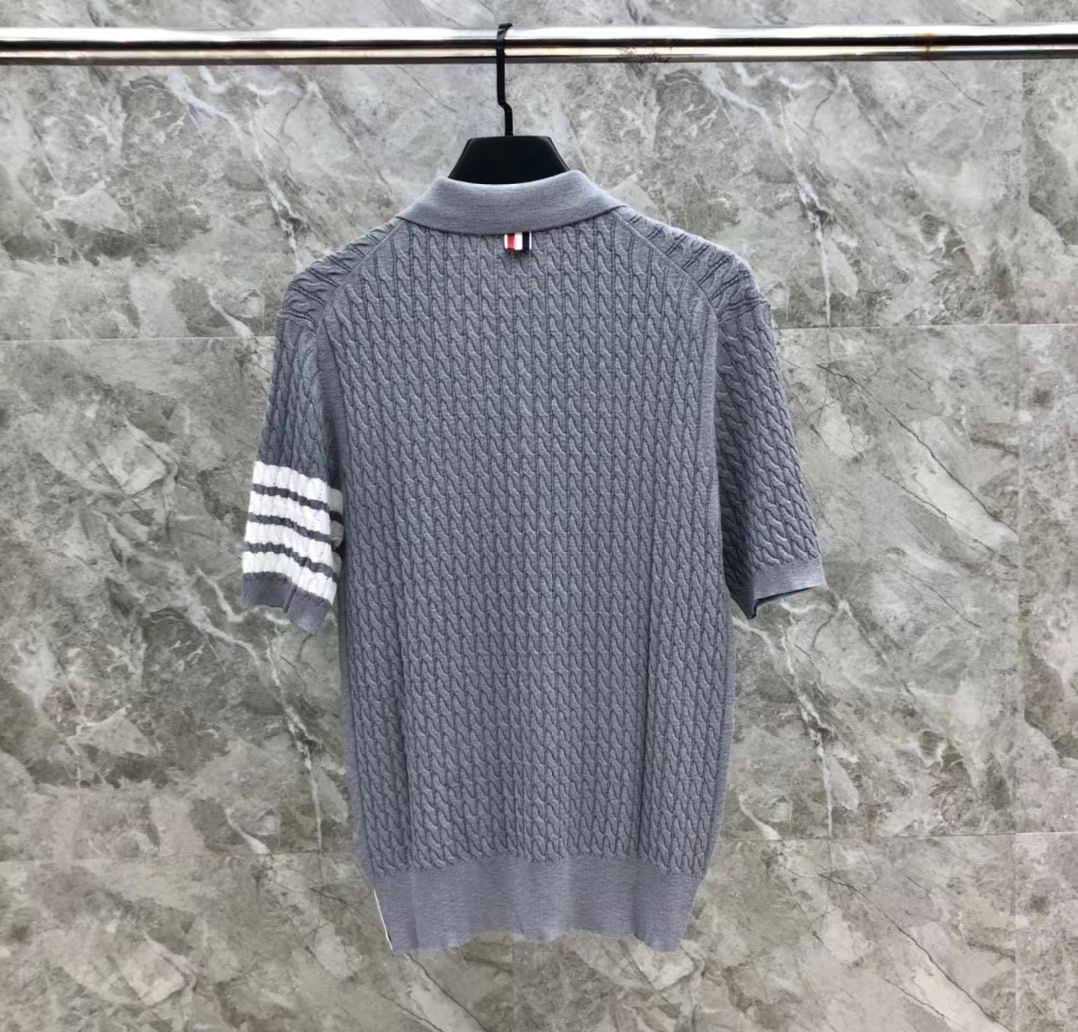 톰브라운 Thom Browne 케이블 니트 4바 스트라이프 반팔 폴로셔츠 남녀공용