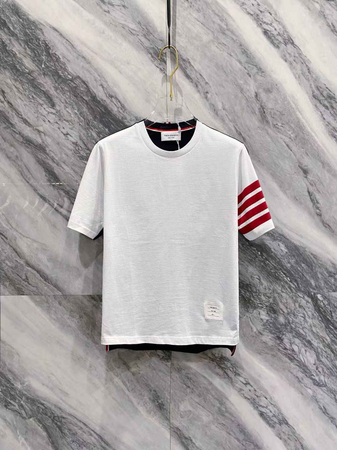 톰브라운 Thom Browne 4바 스트라이프 투톱 반팔 티셔츠 남녀공용