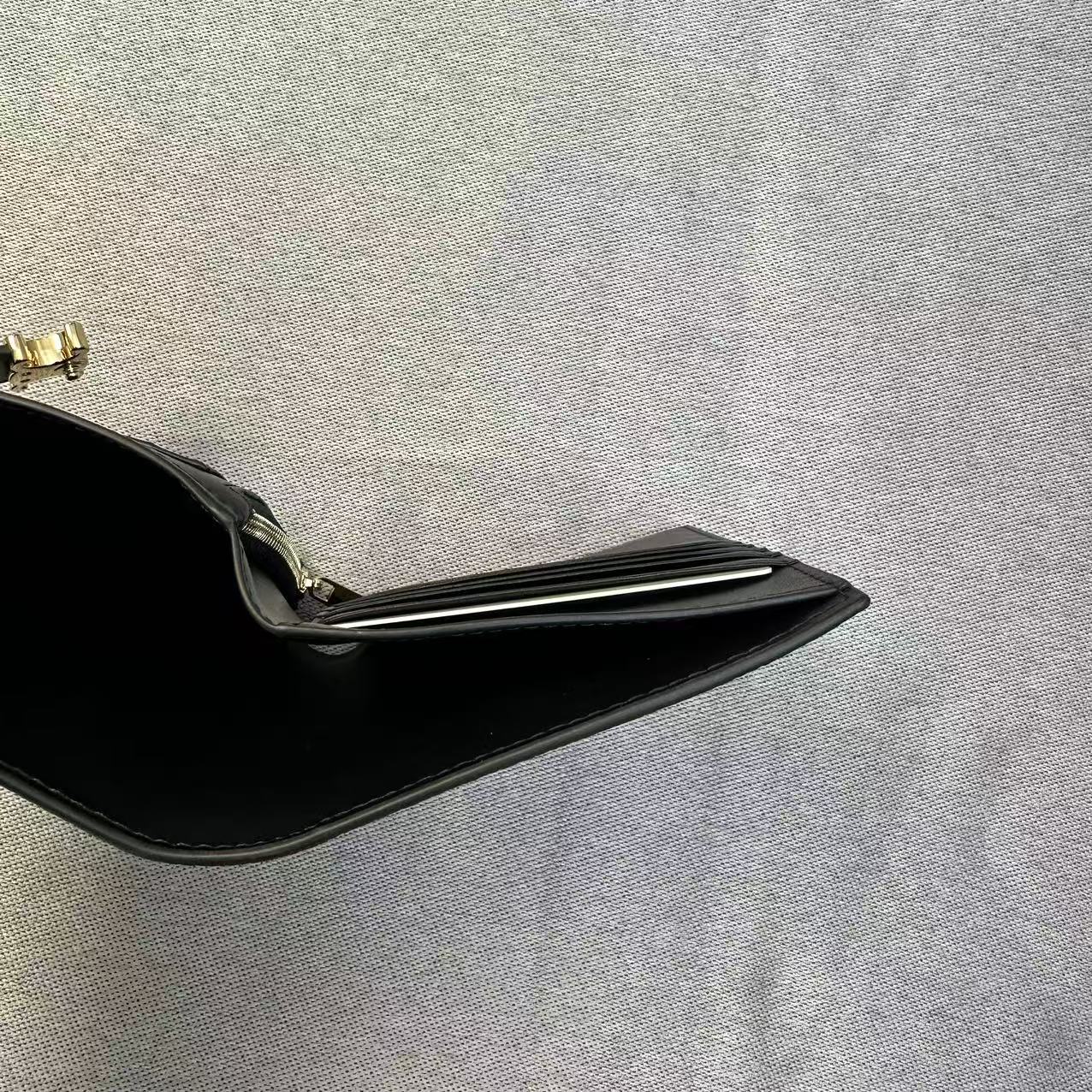 CELINE セリーヌ レディース財布 二つ折り財布 小物入れ 軽量