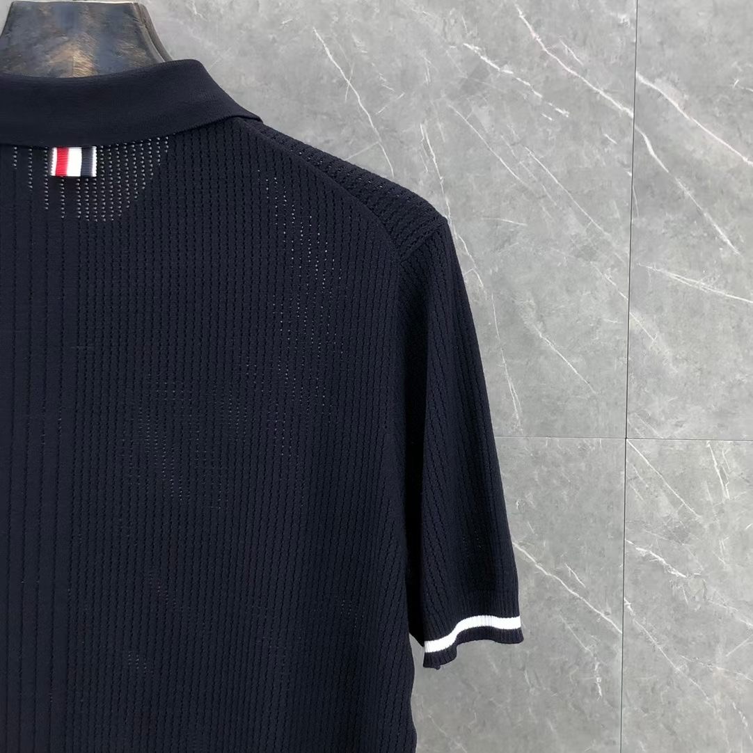 톰브라운 Thom Browne 트리밍 라인 니트 반팔 폴로셔츠 남녀공용