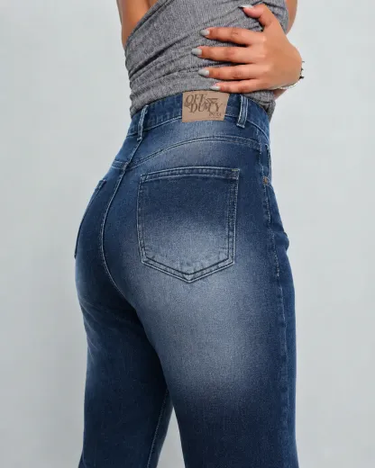 Flare Jeans for the Breakup Baddie