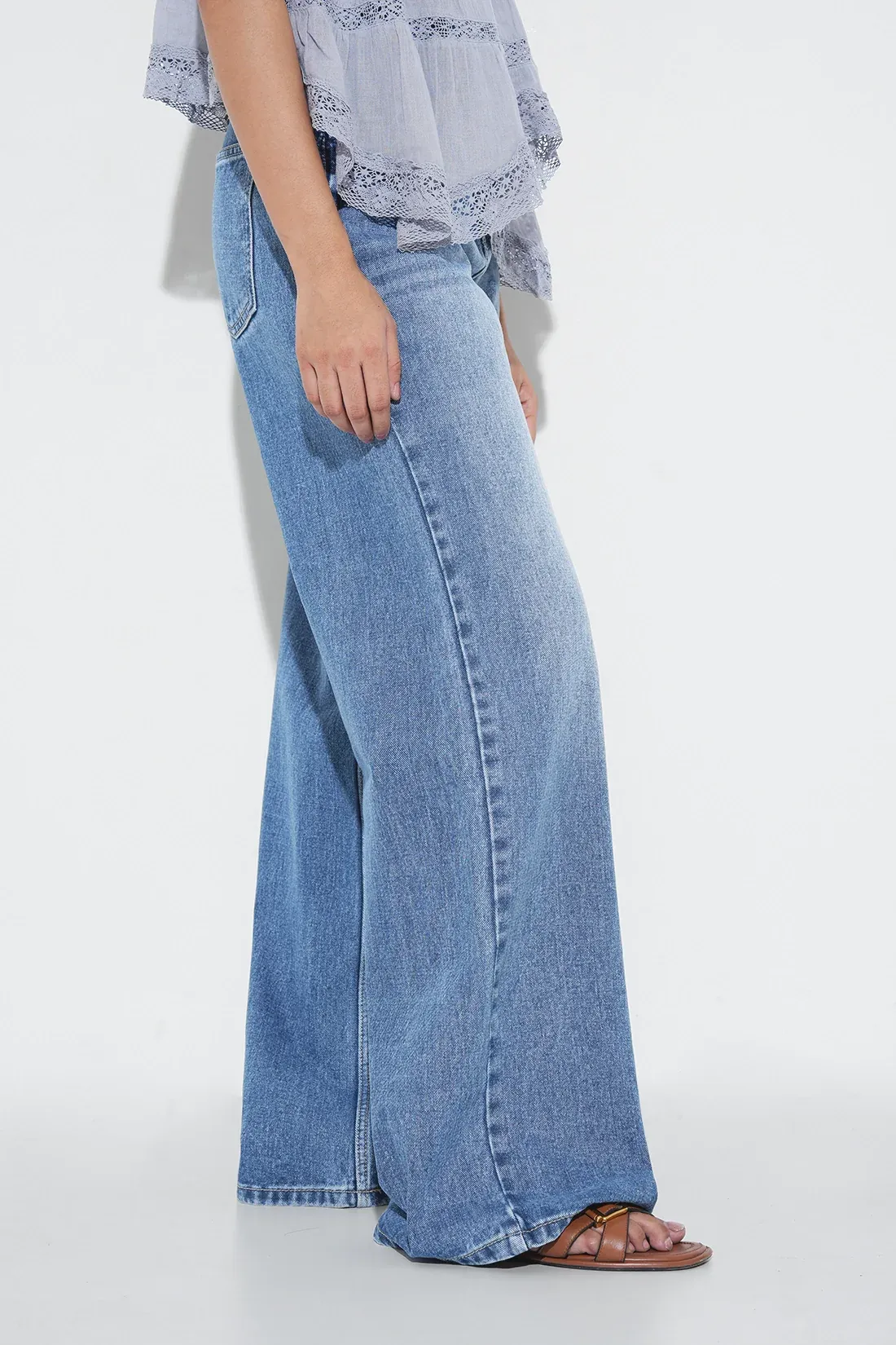 Y2K High-Rise Straight Jeans