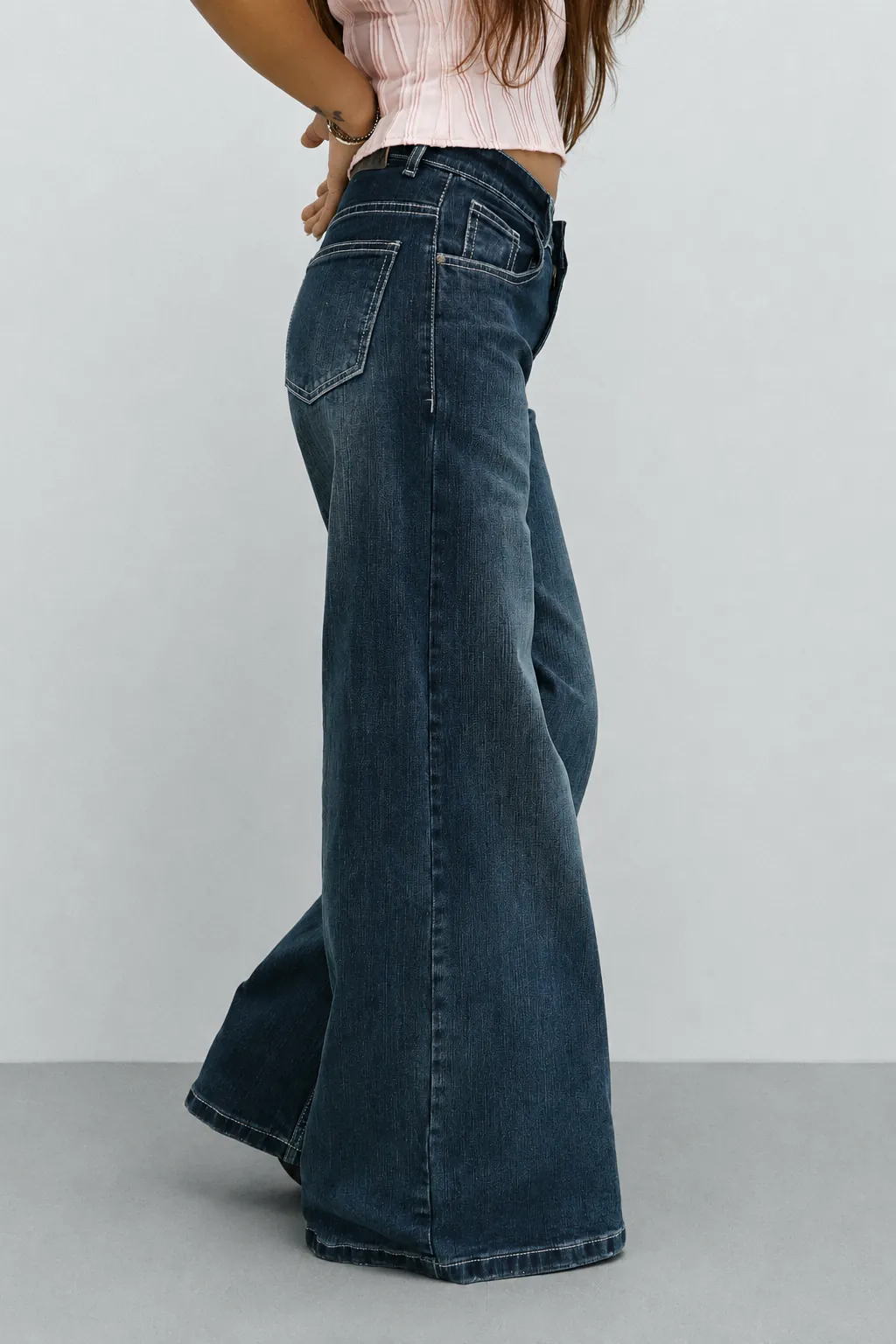 Flow Fit Wide Leg Jeans
