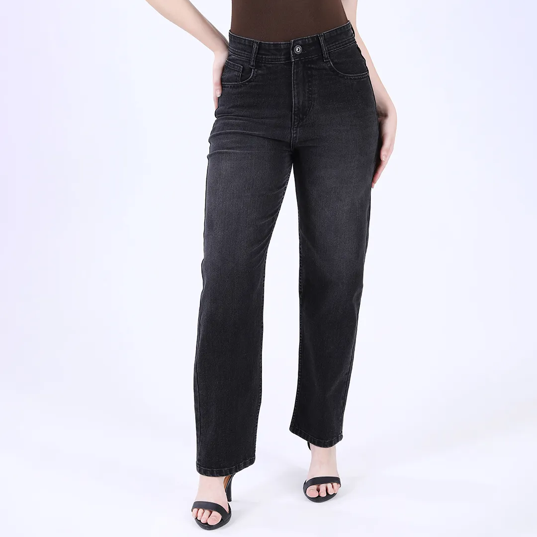 Women's Black Mid-Rise Straight Fit Jeans