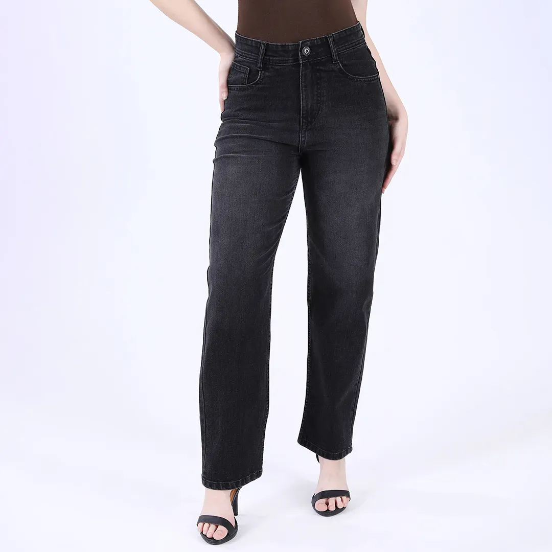 Women's Black Mid-Rise Straight Fit Jeans