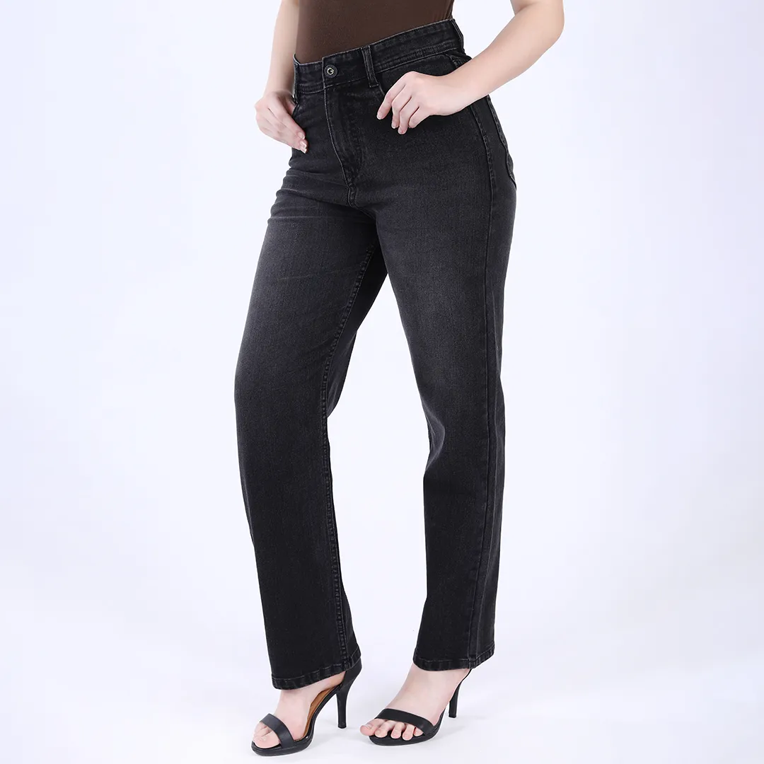 Women's Black Mid-Rise Straight Fit Jeans