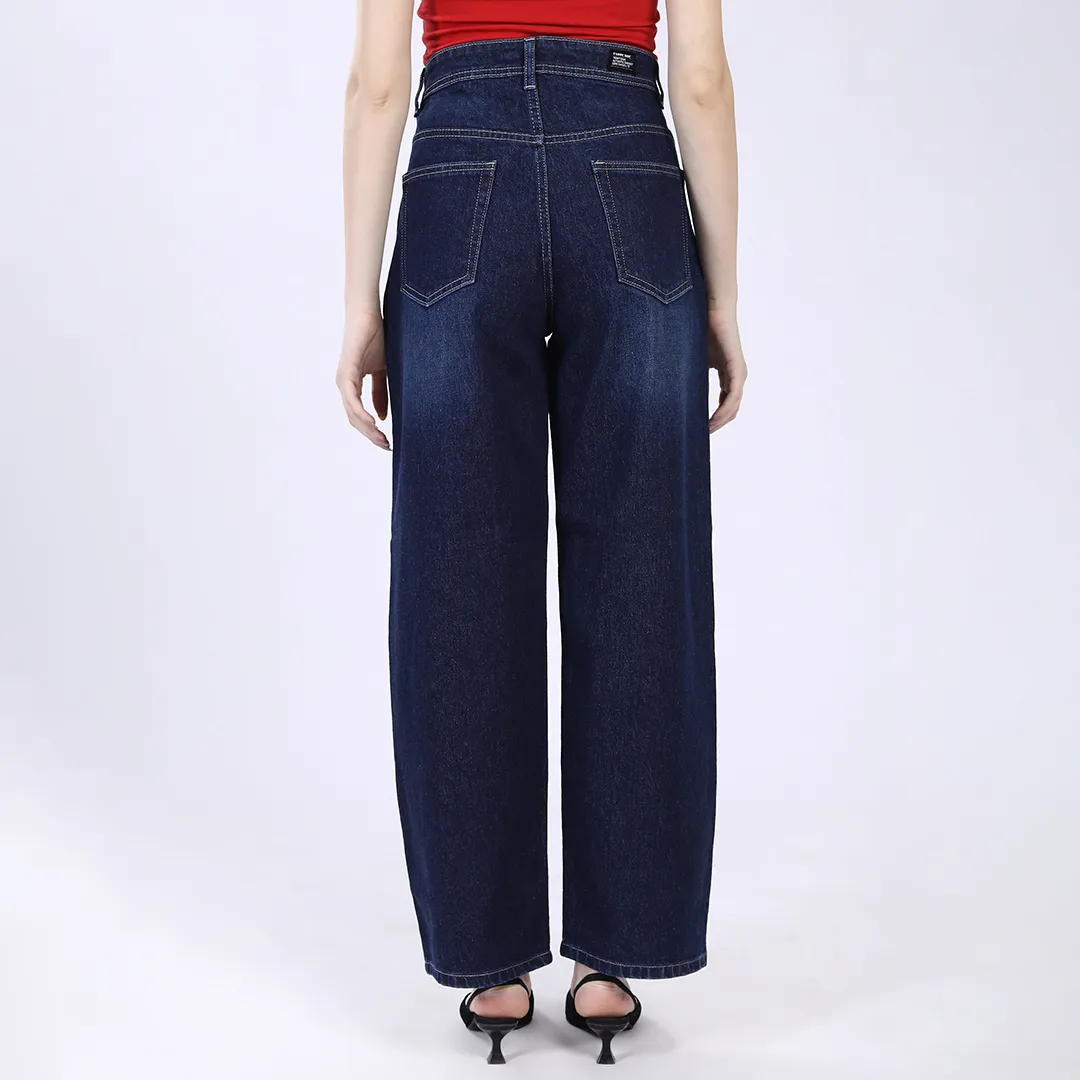 Curve Fit Distressed Baggy Jeans