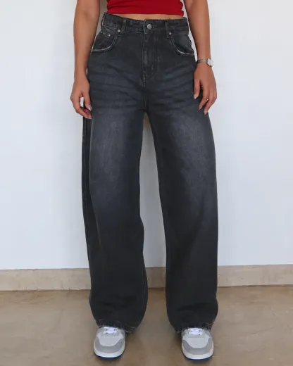 Black Casual Loose-Fit Jeans