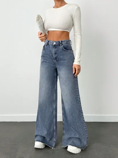 So Extra Comfort Wide-Leg Jeans