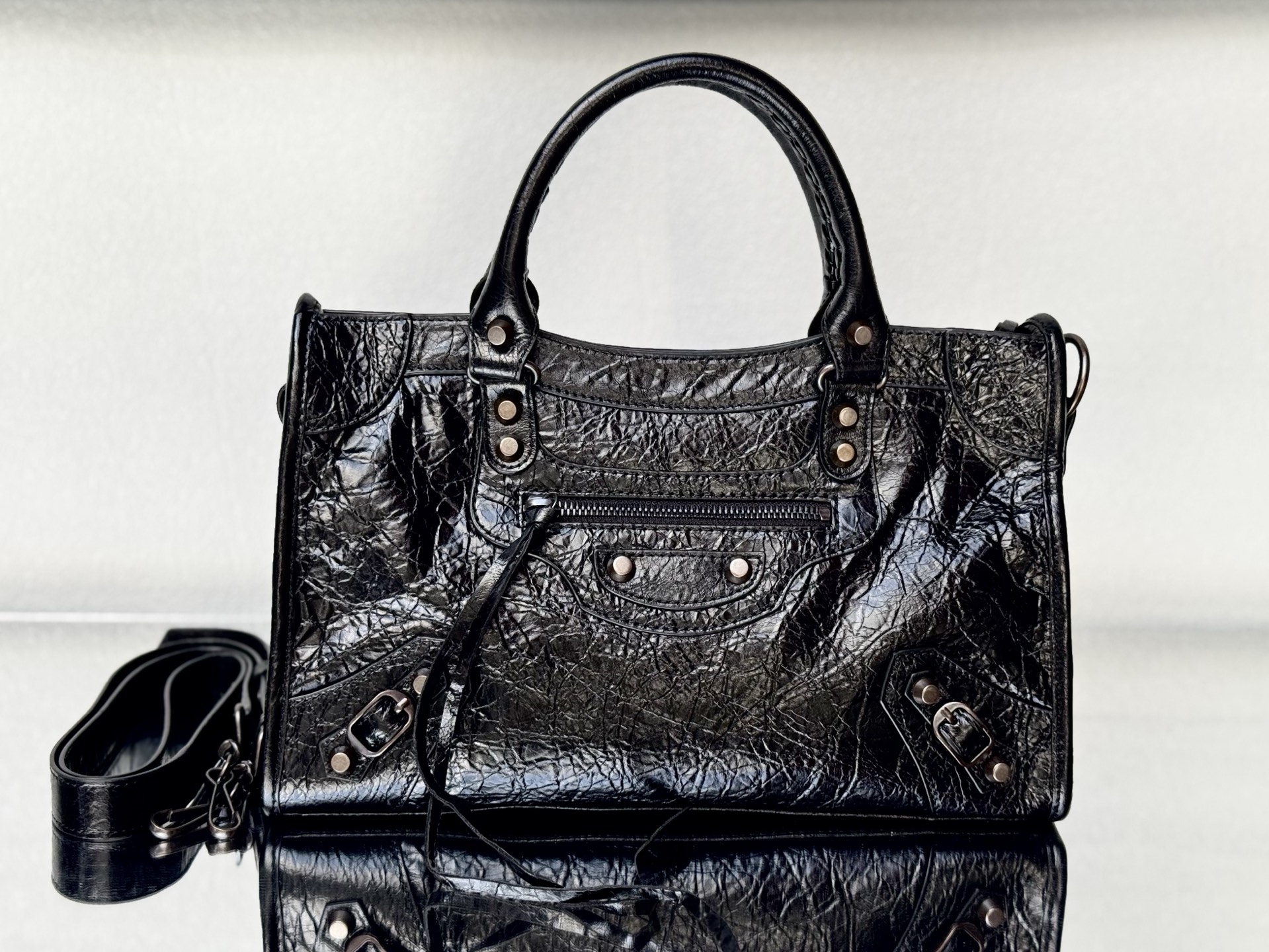 Balenciaga Lead Leather  Le City Handbag（8114422AA9R1314）