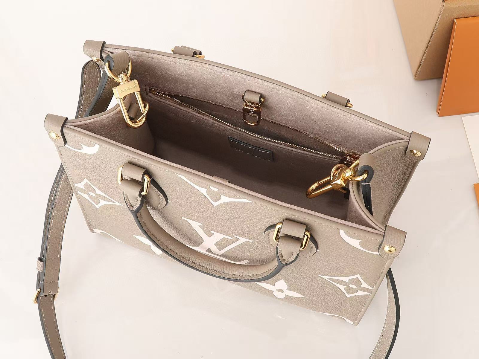 Louis Vuitton OnTheGo BB Leather Handbag (2-in-1)（M47054）
