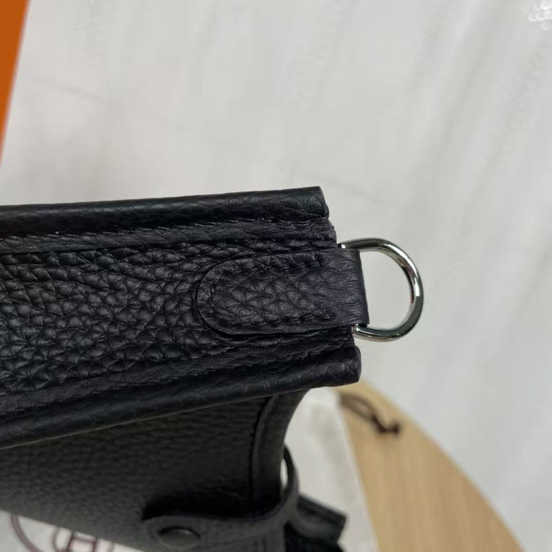 Hermès Evelyne TPM 16 Shoulder Bag（069426CK）