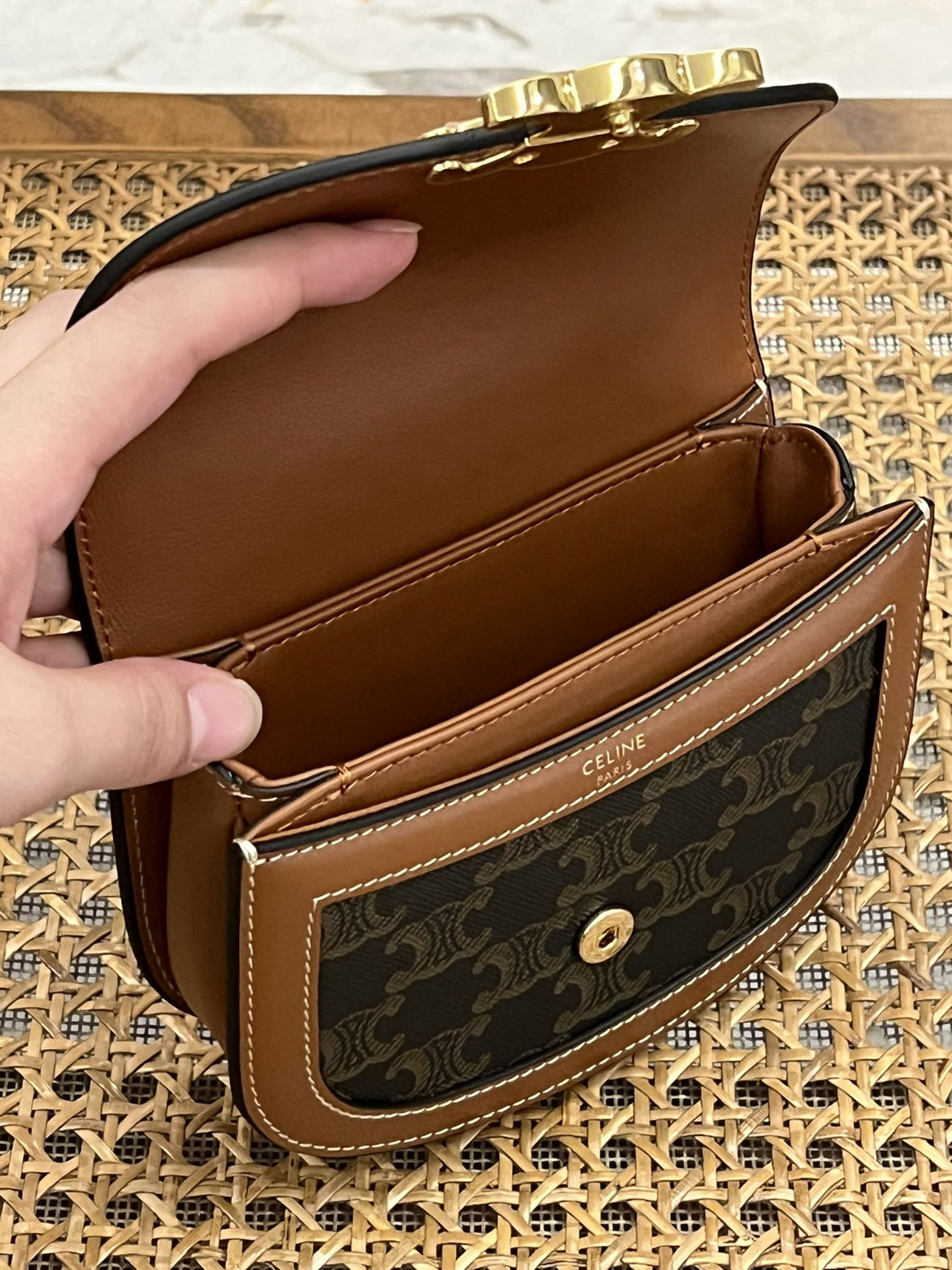 CELINE MINI BESACE CLEA in Triomphe canvas and calfskin （10K502EWU.04LU）