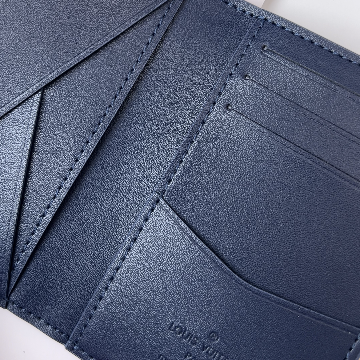 Louis Vuitton Card Case Organizer de Poche （M69044）