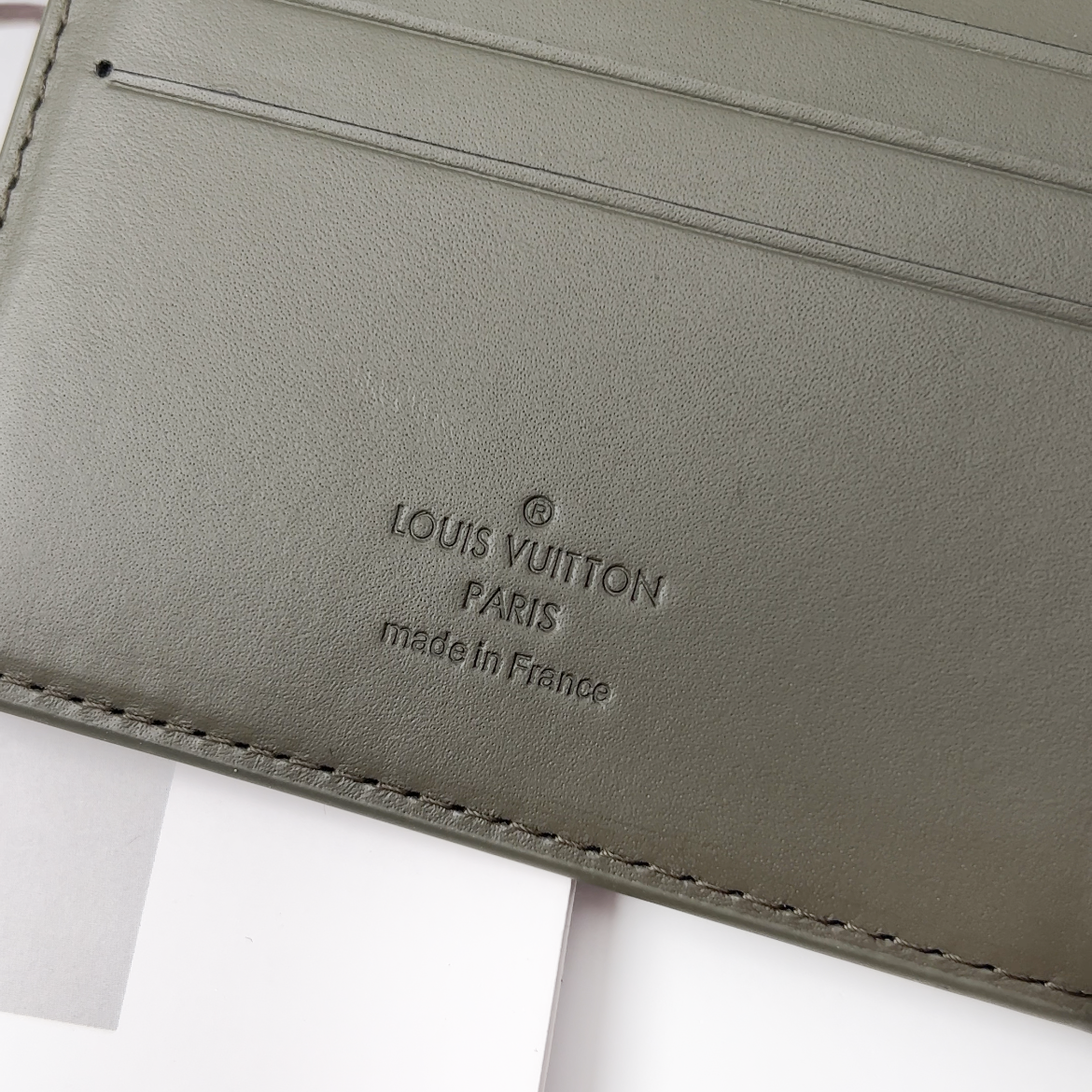 Louis Vuitton Portefeuille Multiple（M61695）
