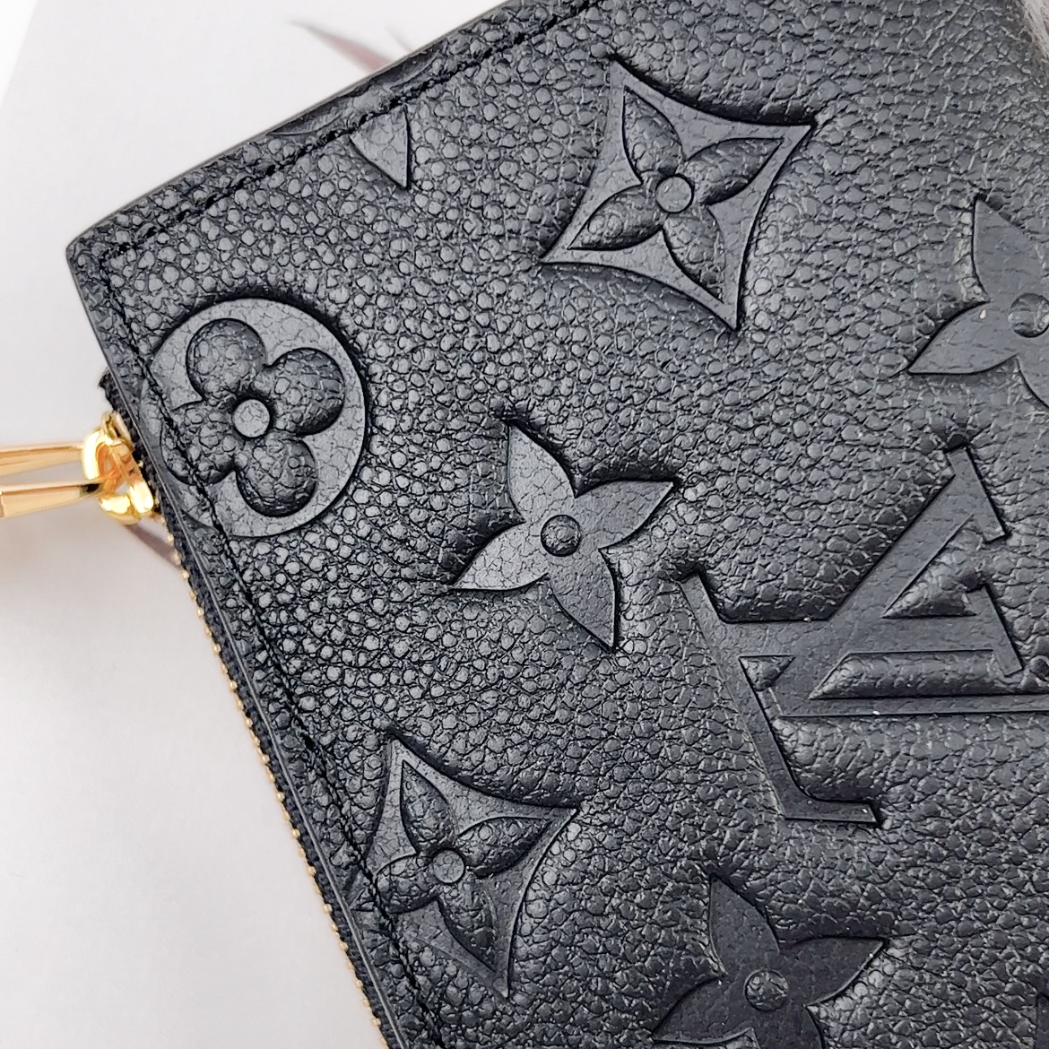 Louis Vuitton Portefeuille Lisa（M12536）
