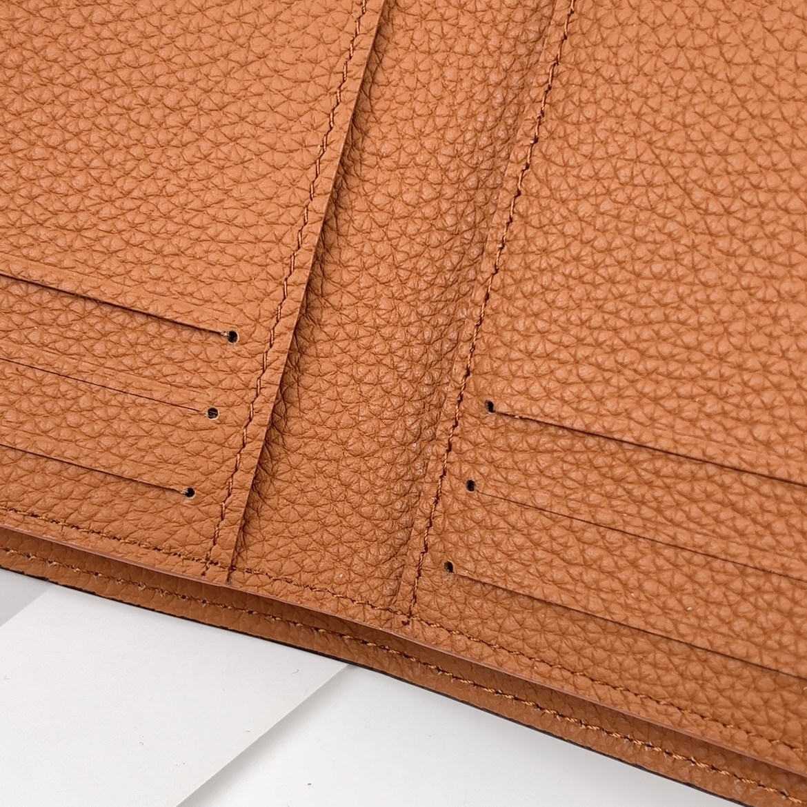 Louis Vuitton Victorine Wallet (M82640)