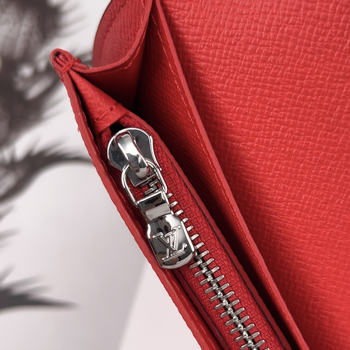 Louis Vuitton x Supreme Portefeuille Brazza Long Wallet in Red Epi Leather(M67719）