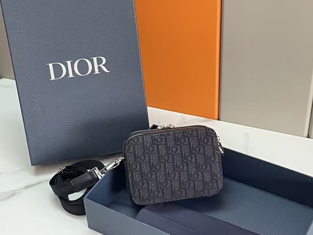 Dior Zip pouch with strap Dior Oblique Jacquard（2OBBC119YSE-H05E）