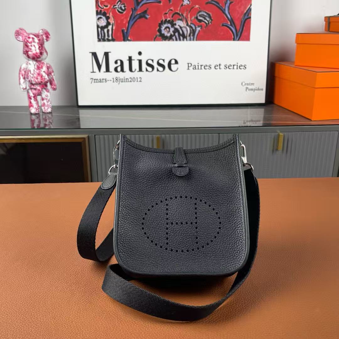 HERMES Mini Evelyn 16 TPM Bag Caban （H069426CKDS）