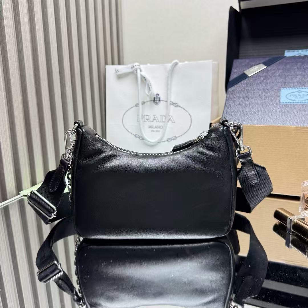 Prada Padded Nappa-Leather Re-Edition Shoulder Bag( 1BH204_2DYI_F0002_V_V9Z)