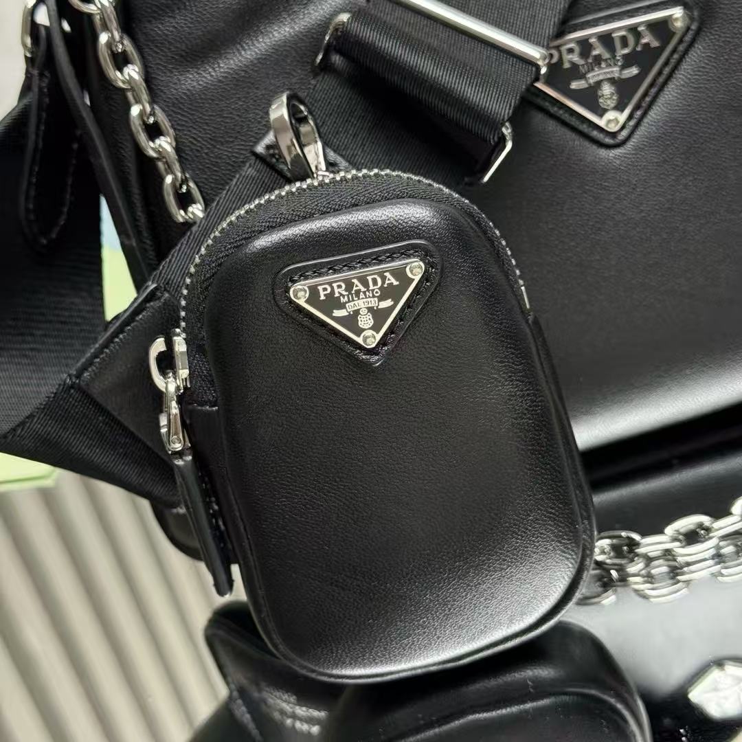 Prada Padded Nappa-Leather Re-Edition Shoulder Bag( 1BH204_2DYI_F0002_V_V9Z)