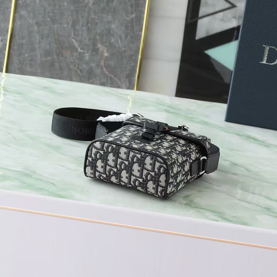 Dior Hit The Road Cotton Messenger Bag, Shoulder Bag（2HTCA544YKY-H27E）