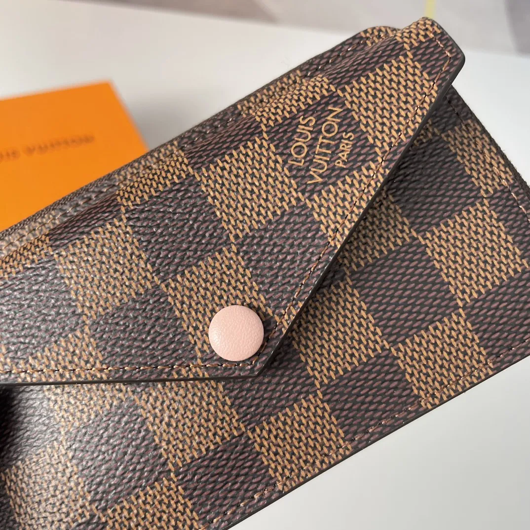 Louis Vuitton wallet （M69431）