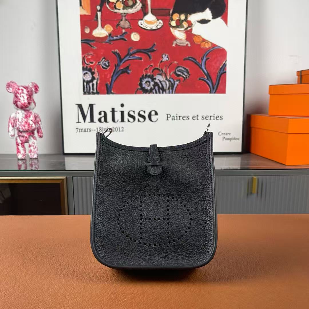 HERMES Mini Evelyn 16 TPM Bag Caban （H069426CKDS）