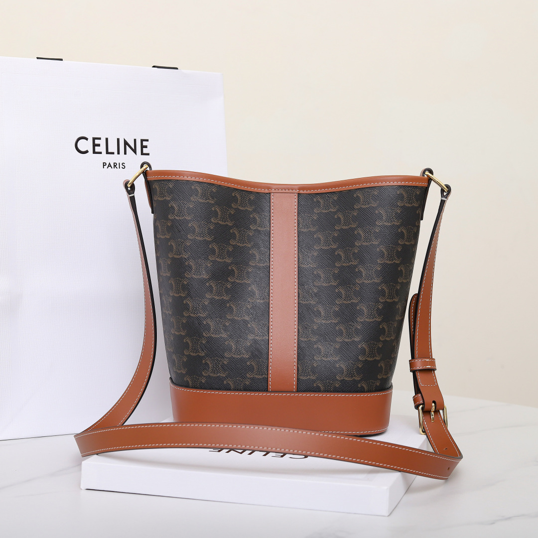 CELINE Small Bucket in Triomphe Canvas and Calfskin "White"（191442CAS-01BC）
