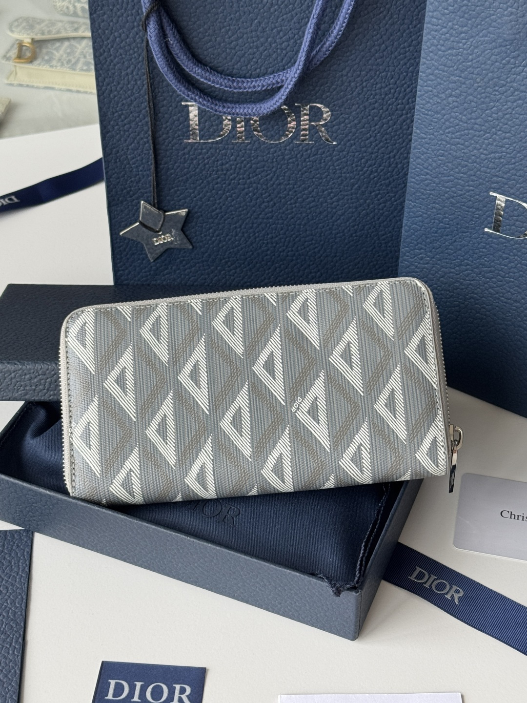 Dior CD Diamond Long Zip Wallet（2ESBC252DCO-H43E）
