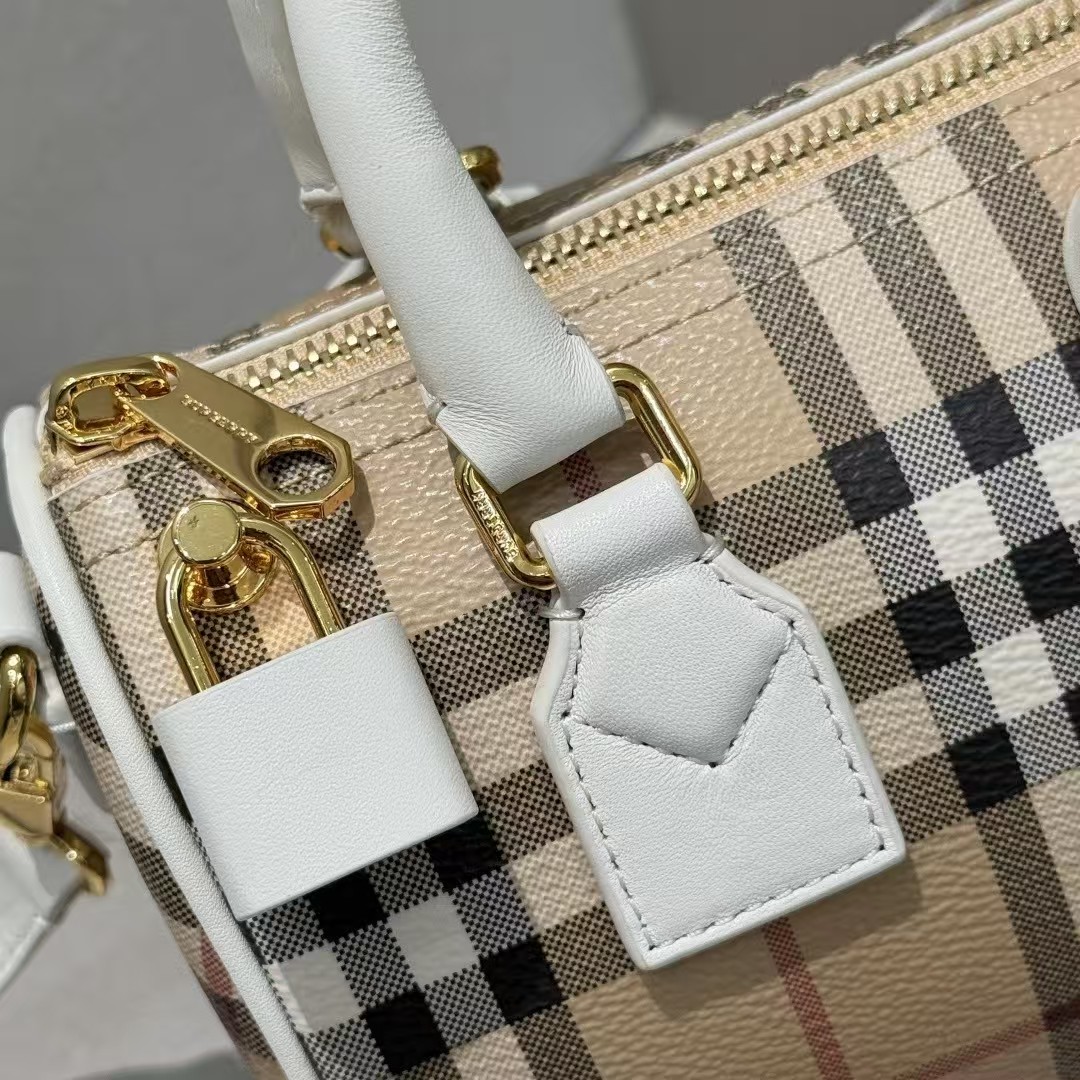 BURBERRY Mini Check Bowling Bag（81251071）