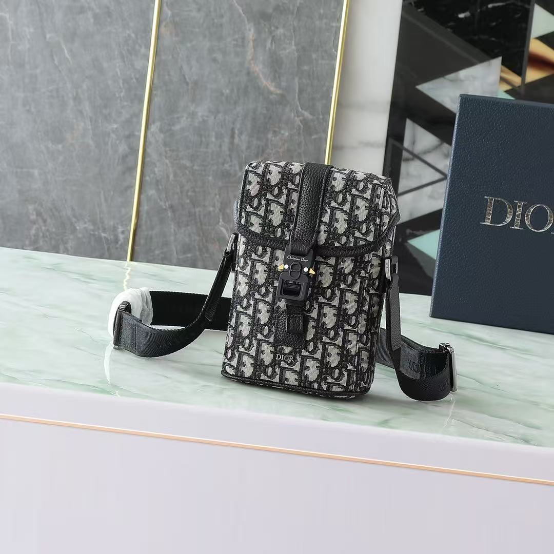Dior Hit The Road Cotton Messenger Bag, Shoulder Bag（2HTCA544YKY-H27E）