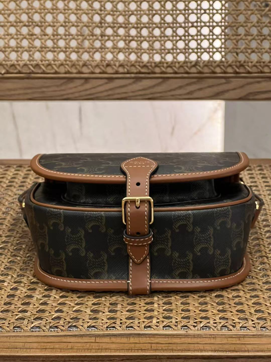 【N】CELINE Medium Folco Bag / Triomphe Canvas（191502BZJ.04LU）