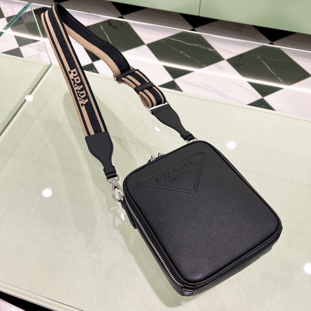 Prada Saffiano leather shoulder bag (2VH154_2FAD_F0002_V_OO1)