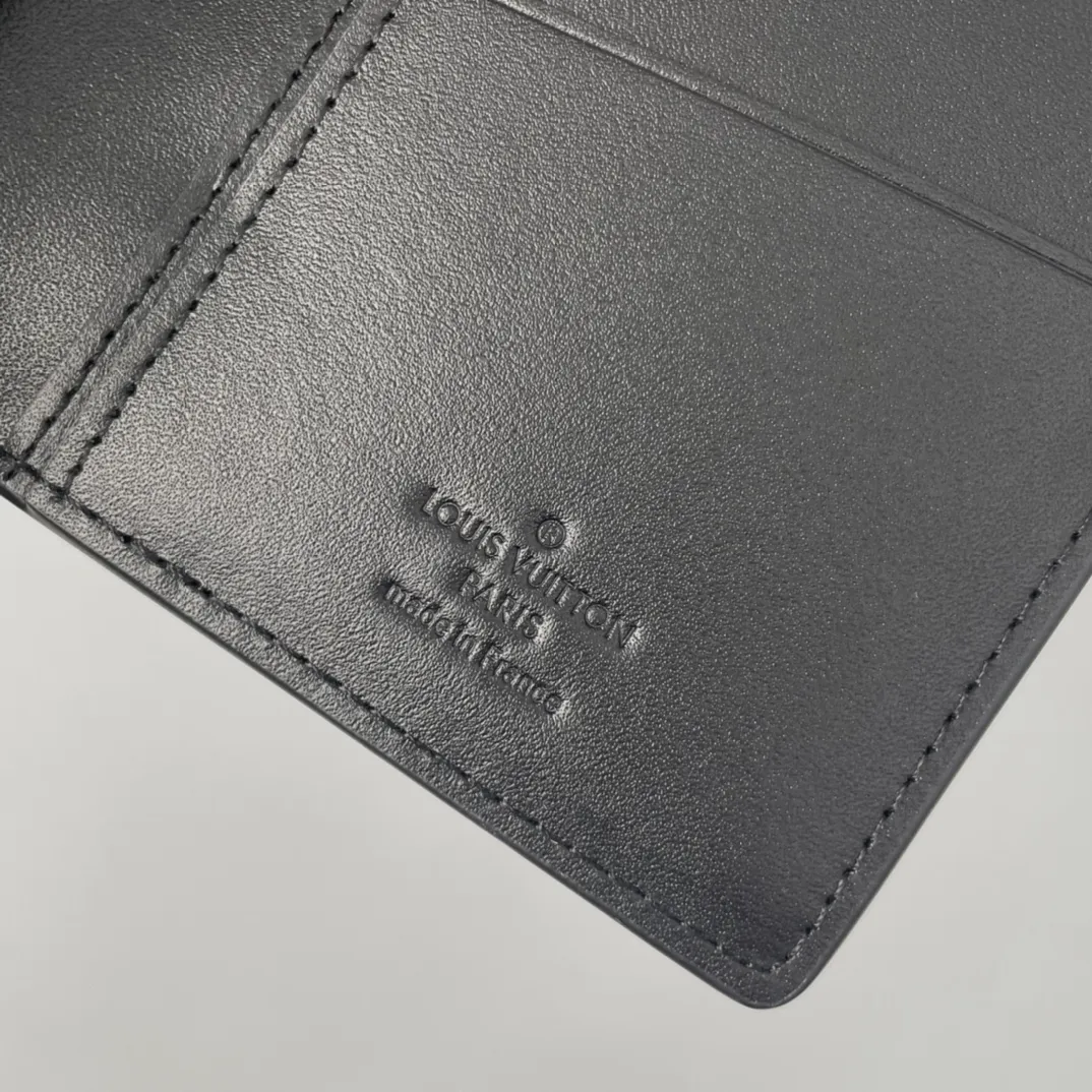 Louis Vuitton Portefeuille Brazza NM（M11546）